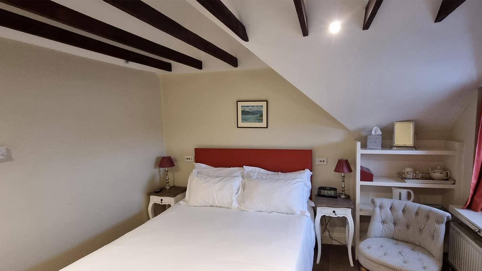 Buccleuch And Queensberry Arms Hotel Торнхил Екстериор снимка